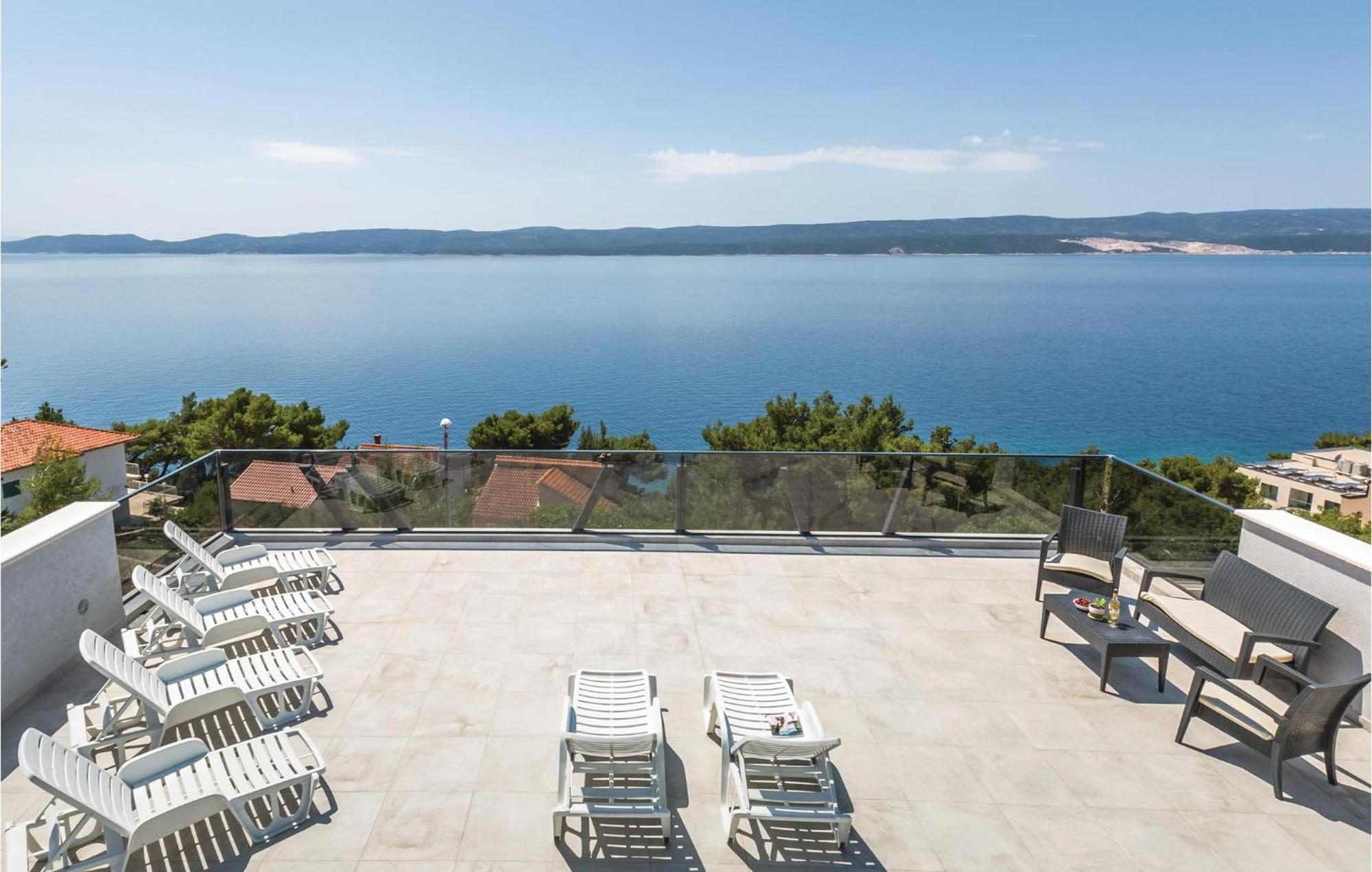 Kutleša Amazing Apartment In Medici With Kitchen מראה חיצוני תמונה