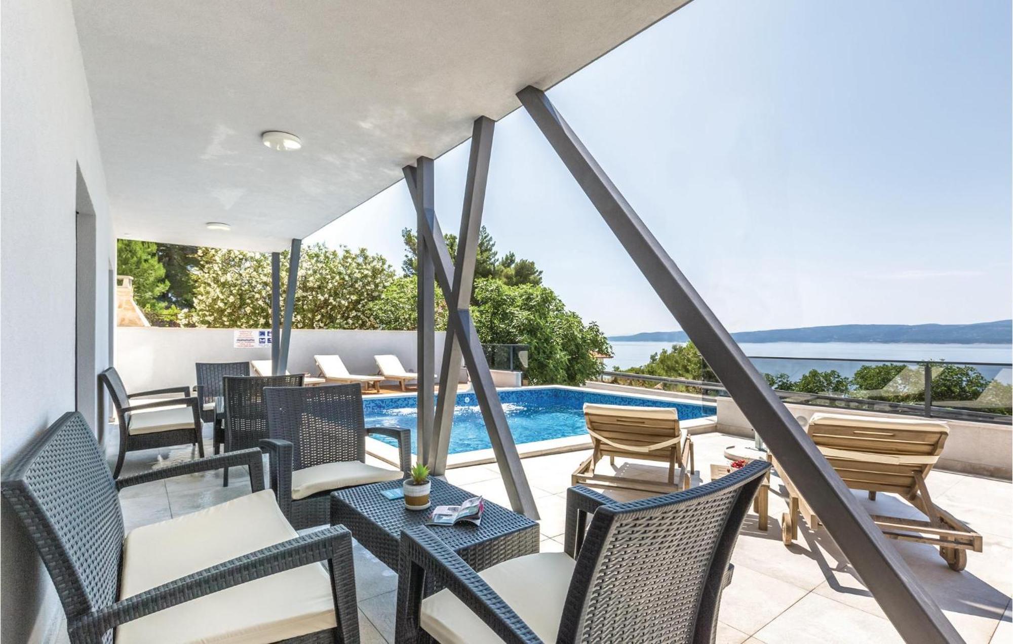 Kutleša Amazing Apartment In Medici With Kitchen מראה חיצוני תמונה